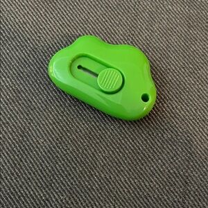 Green Mail or Box cutter new